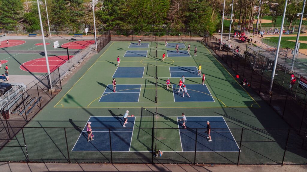 Outdoor pickleball courts - where to play pickleball in New Haven, CT